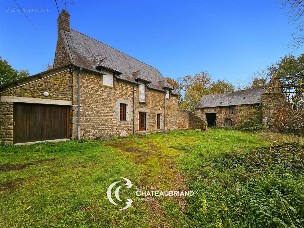 Maison à SENS-DE-BRETAGNE