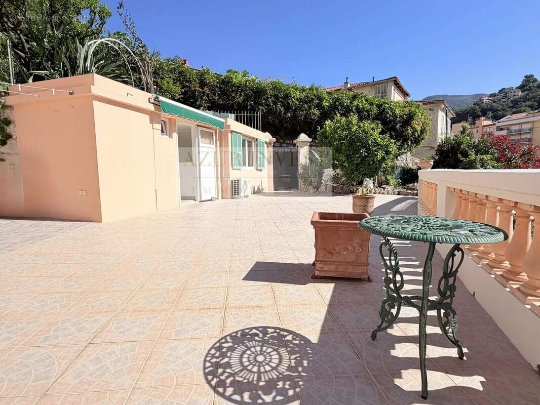 Appartement à MENTON
