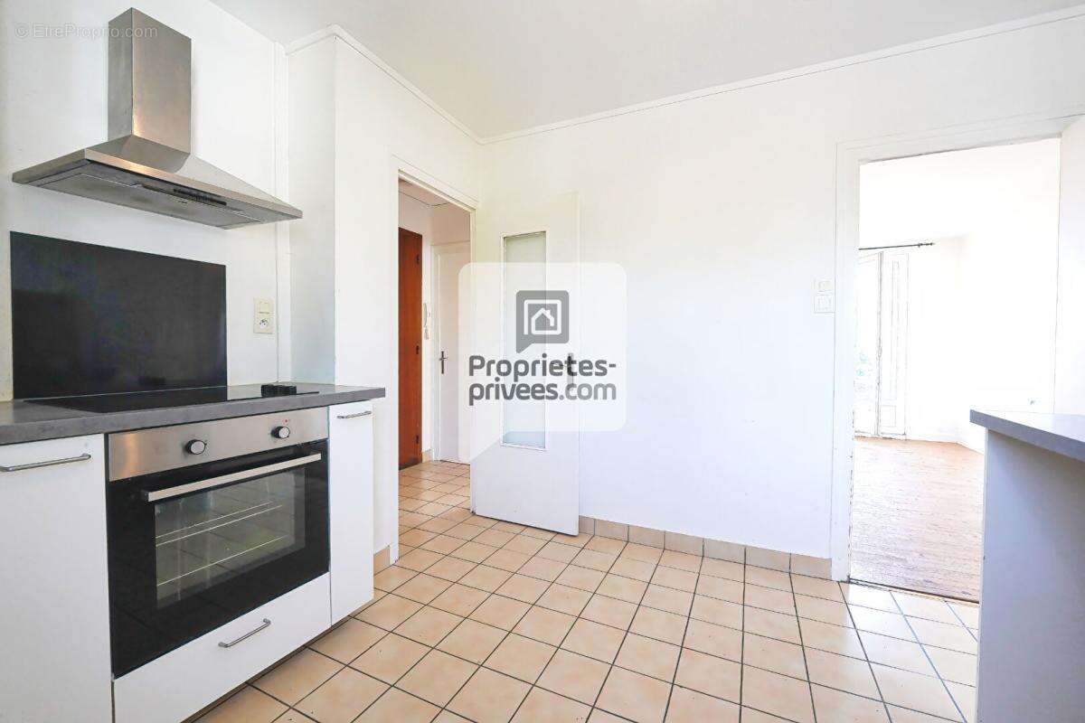 Appartement à LA TRONCHE