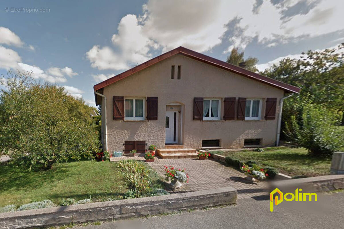 Maison à MONTAUVILLE