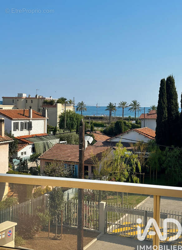 Photo 2 - Appartement à VALLAURIS