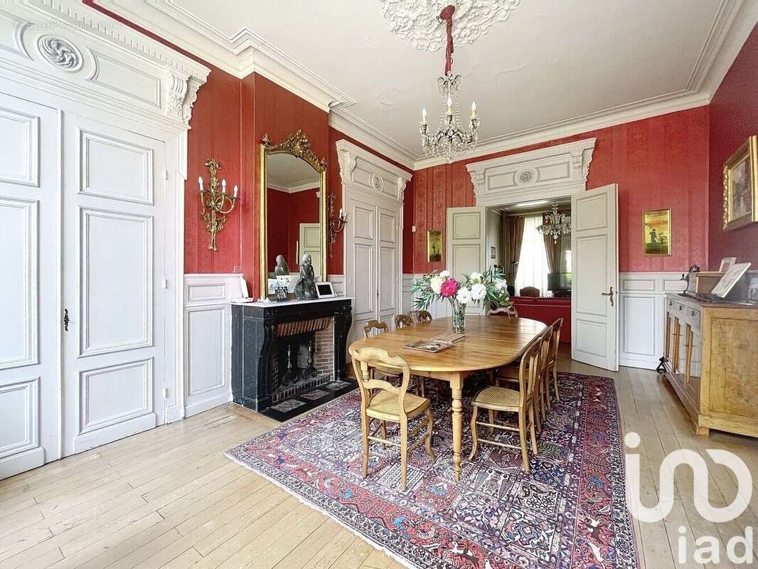 Maison 312 m² à Douai  - photo 4