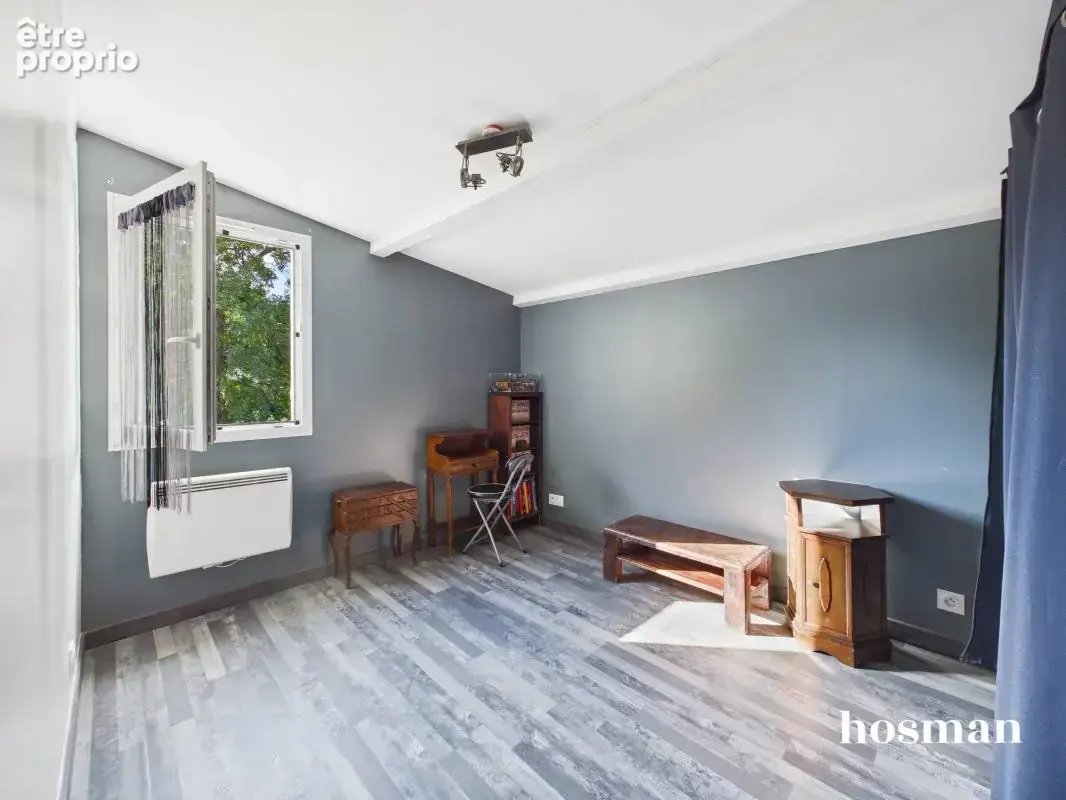 Superbe ! Maison avec jardin en très bon état - Metro à 10min - photo 7
