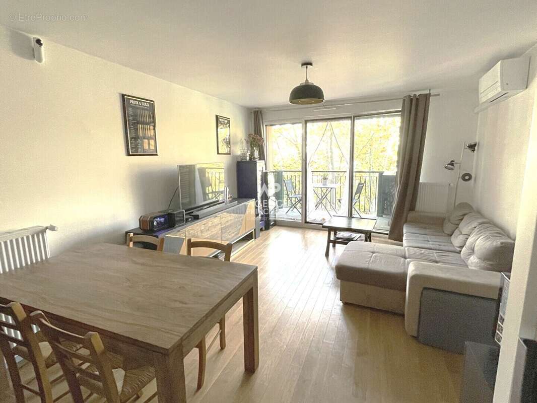 Appartement à CHAVILLE