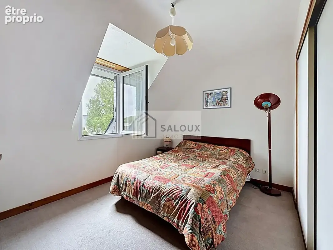 Noyal-Muzillac - centre bourg, Maison T5 de 119 m² - photo 12
