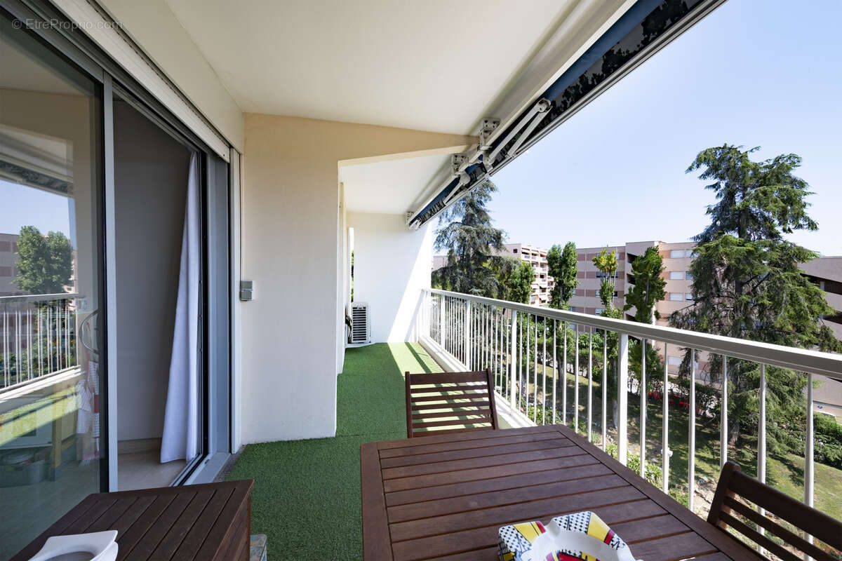 4 pièces de 88m2 avec terrasse et vue mer au clame - cave et garage - photo 11