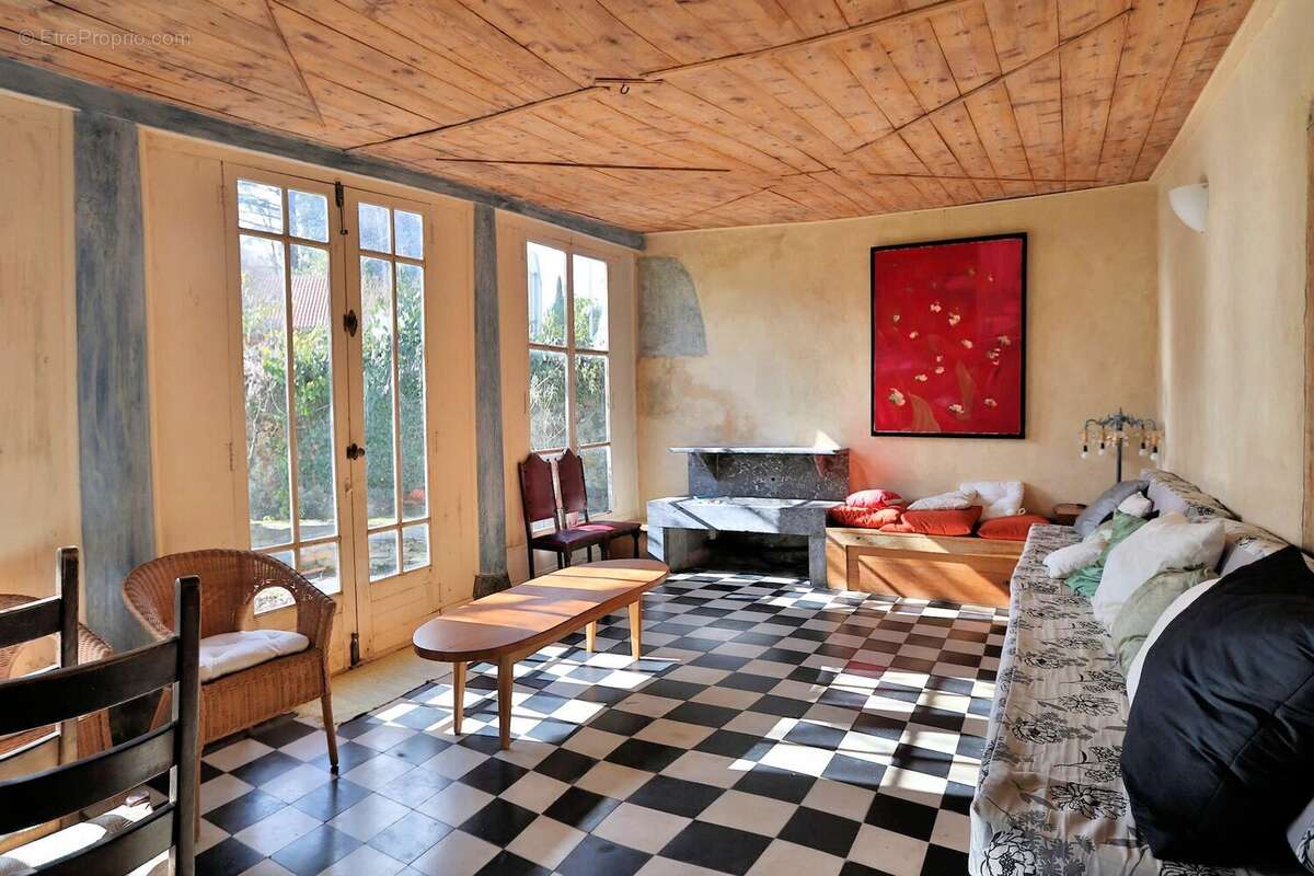 Maison à LA BARTHE-DE-NESTE