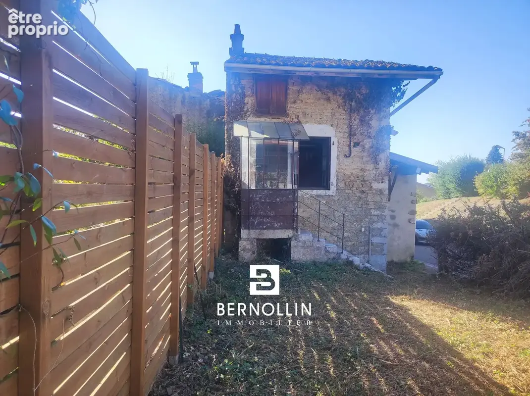Maison de village mitoyenne à rénover en pierre de 90 m2 avec terrain à Cuisiat - photo 7