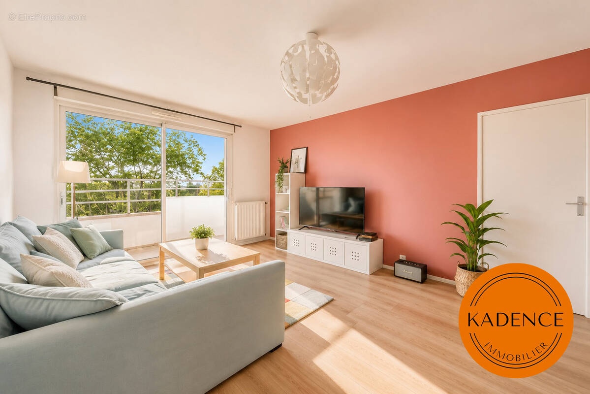 Appartement à SAINT-JACQUES-DE-LA-LANDE