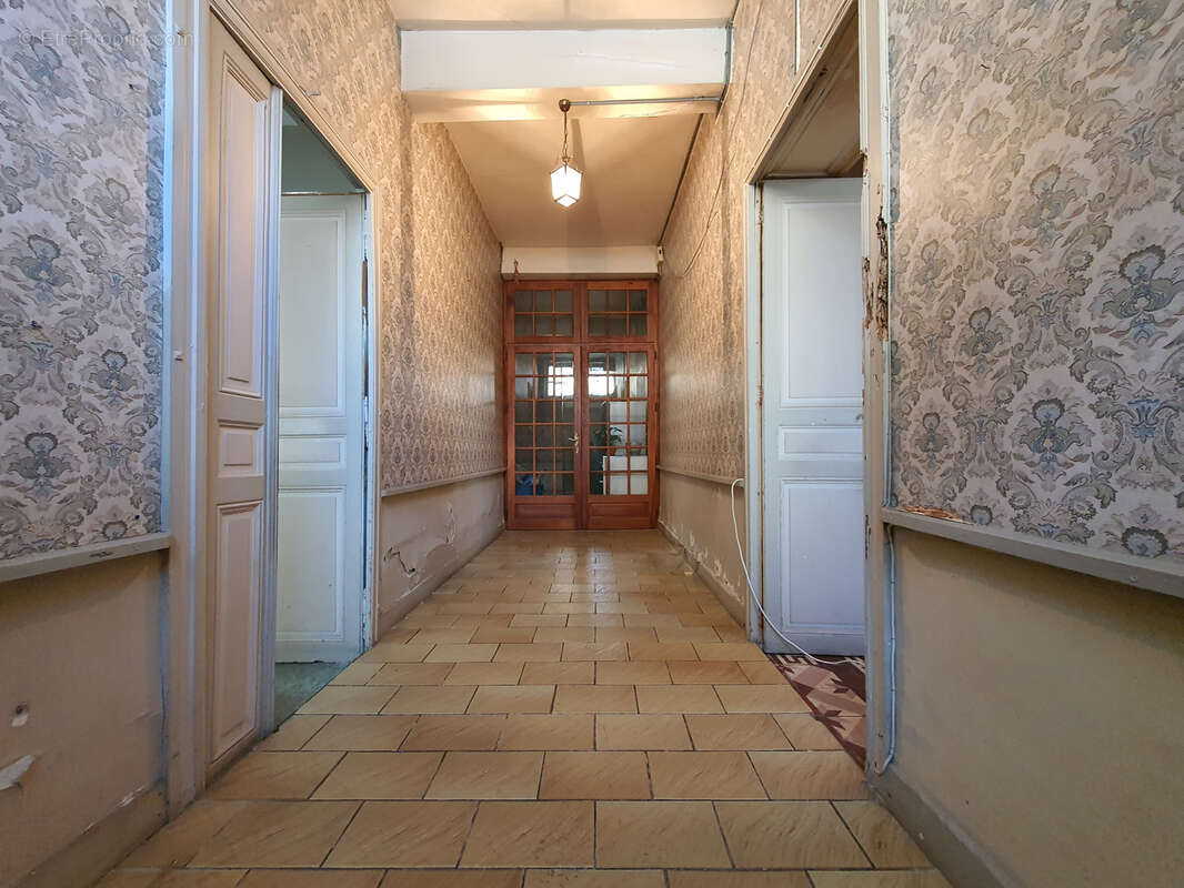 Exclusivité vianne (47)   maison de ville - p8   225m2   jardin de cure 60m2 - photo 7
