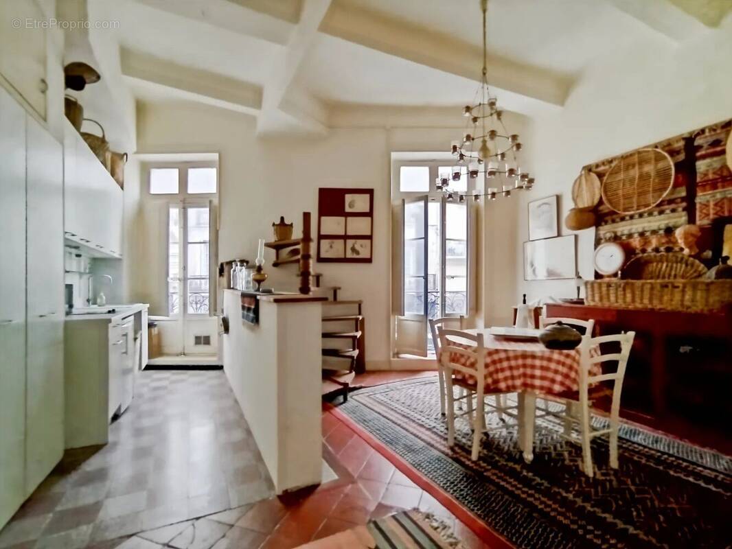 Appartement à BEZIERS