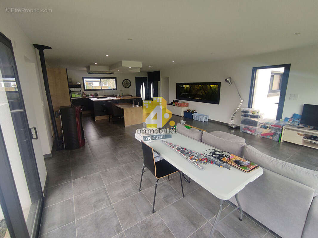 Maison à PONTCHATEAU