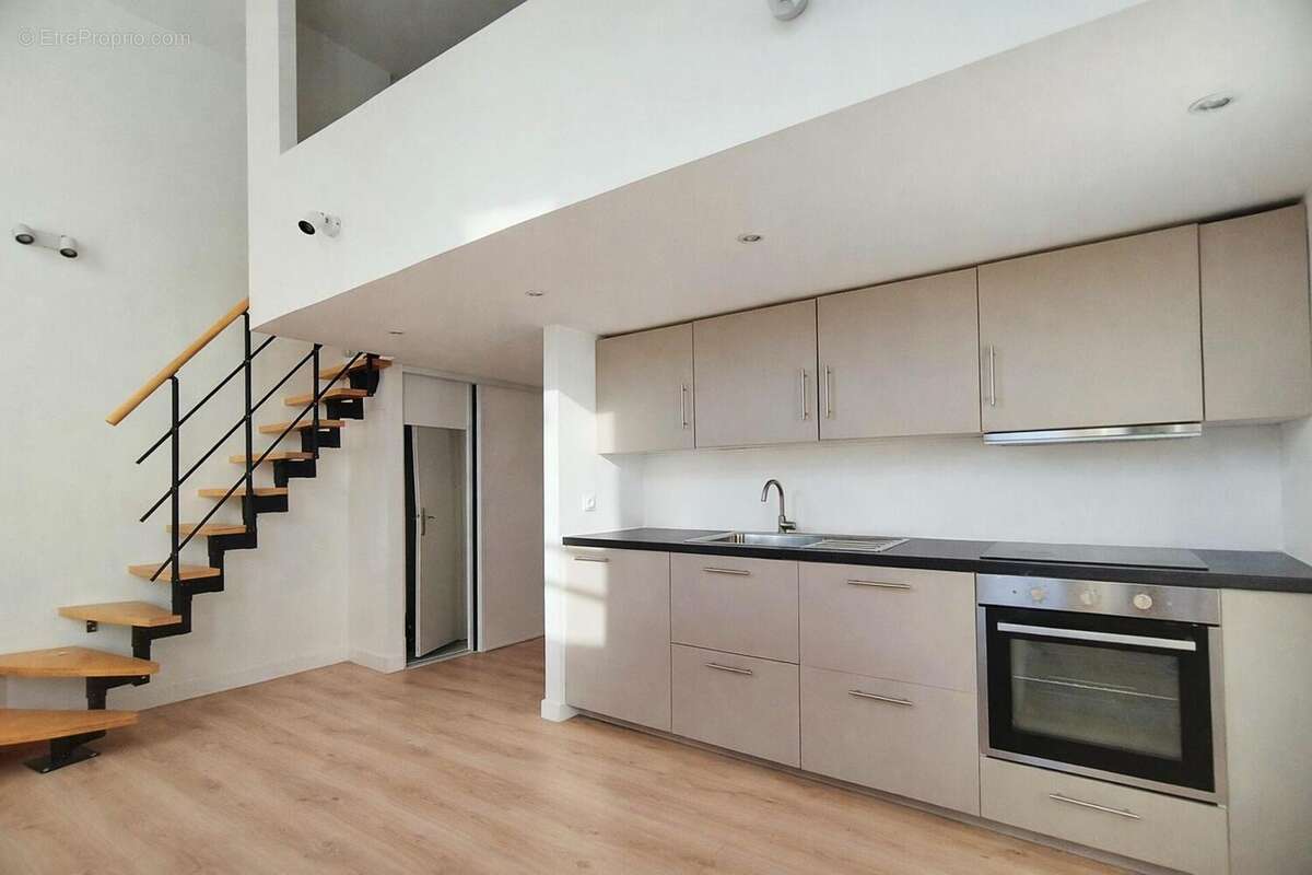   - Appartement à NICE