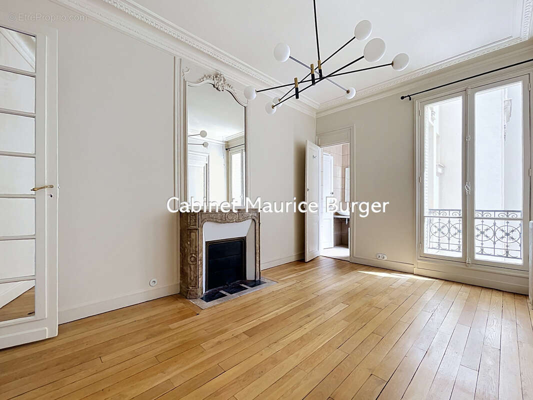 Appartement de caractère   104,55 m2   Immeuble de standing - photo 14