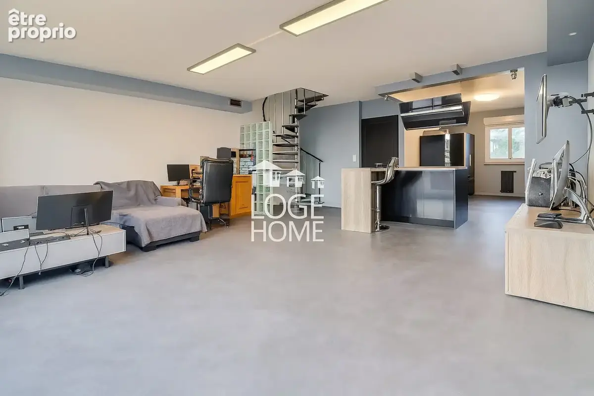 Appartement 104 m² à Roubaix  - photo 4