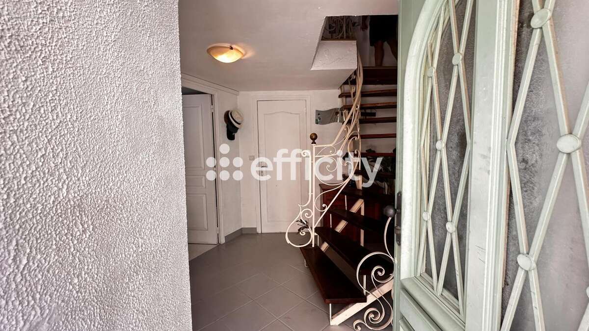Maison à PIERRELATTE