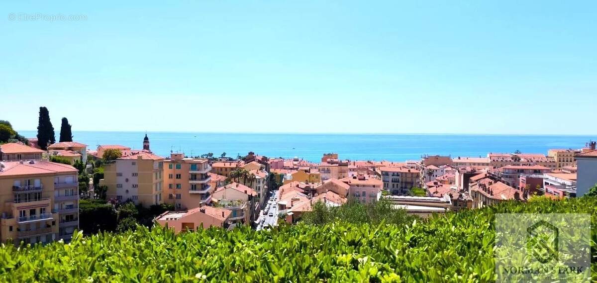 Appartement à MENTON