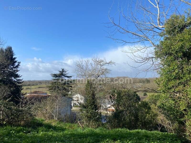 Maison à CAMBLANES-ET-MEYNAC