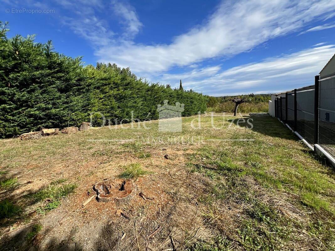 Photo 1 - Terrain à UZES