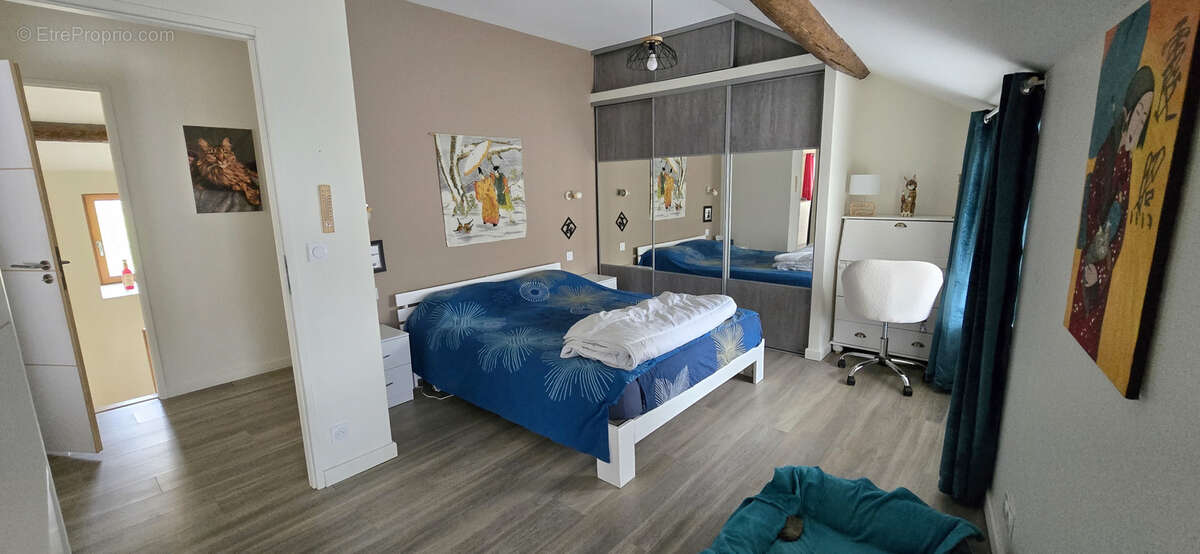 maison en pierre rénovée de 123 m2 - photo 13