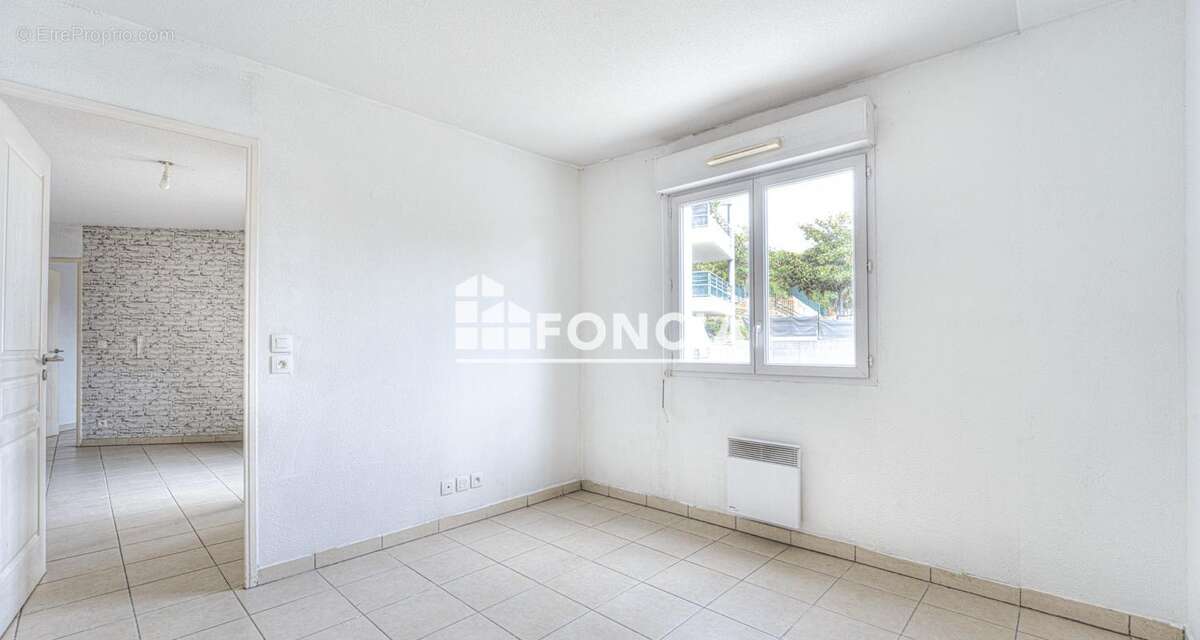 Appartement à VALLAURIS