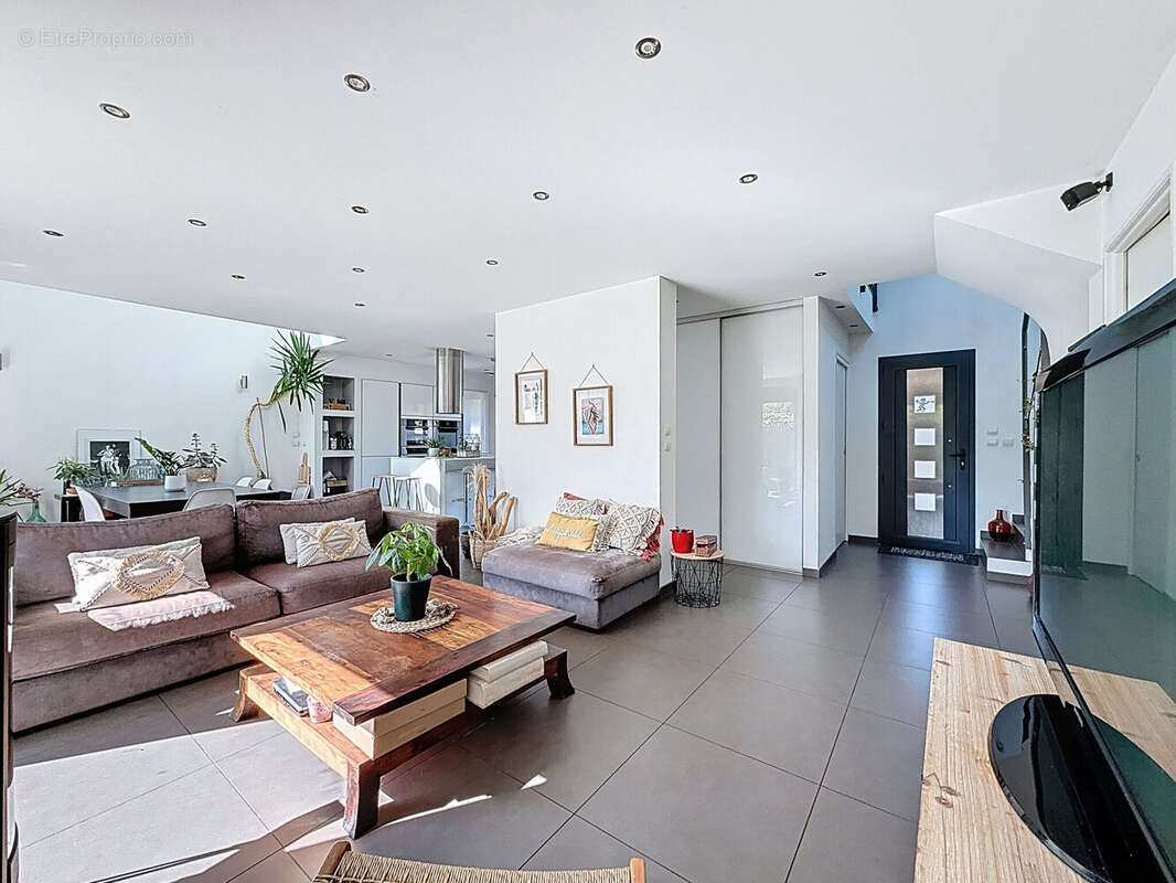 Photo 2 - Maison à ANNECY