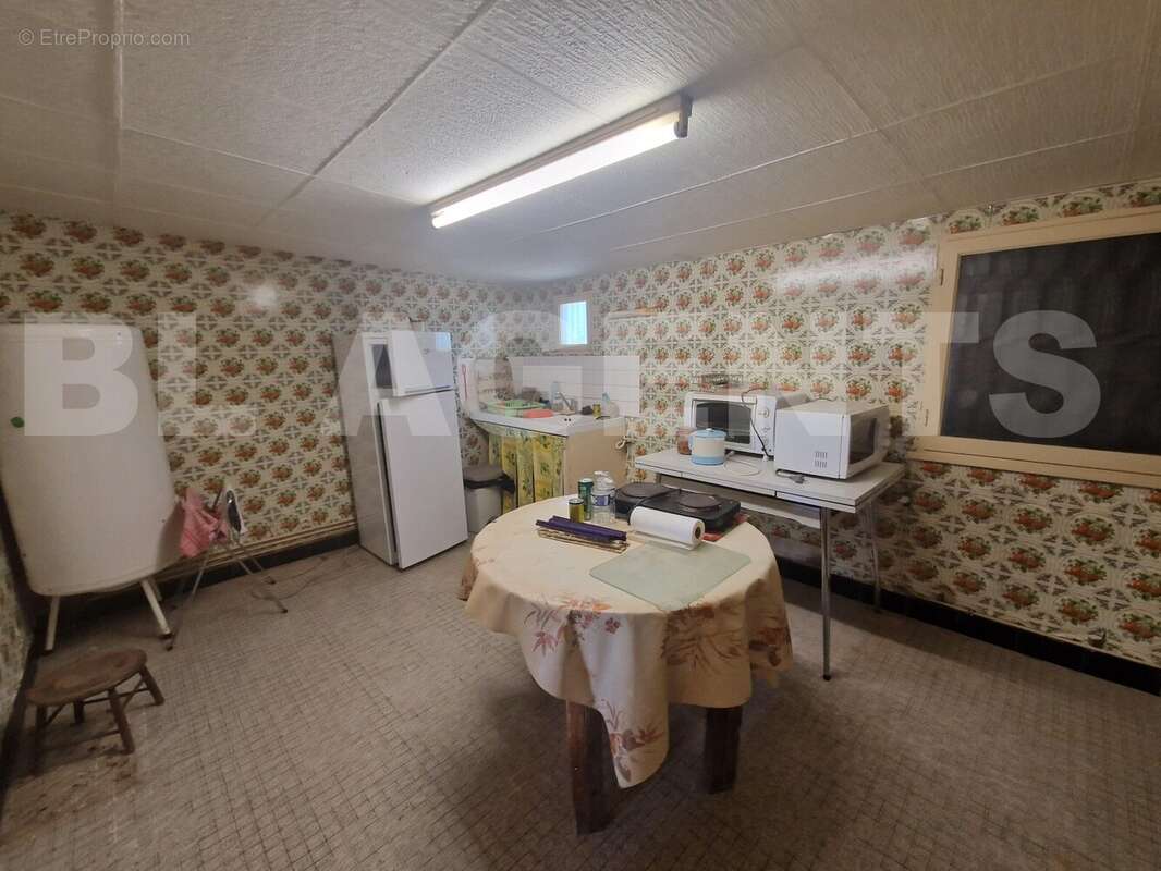 1000065886 - Maison à BENAIS