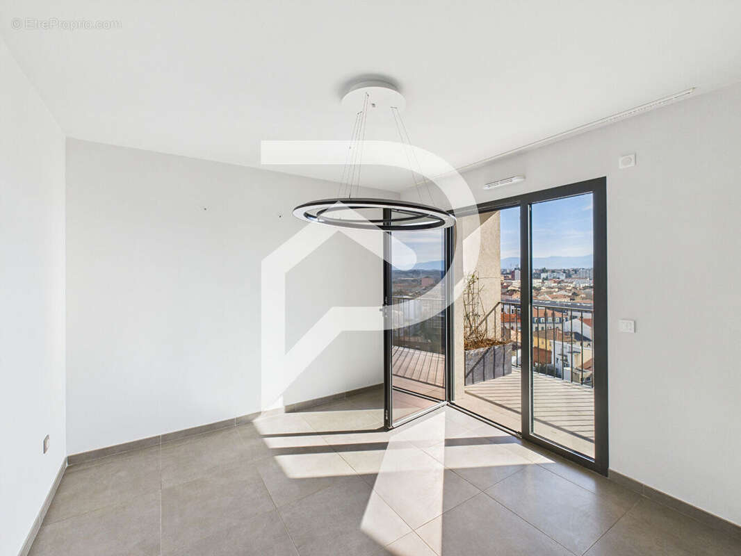 Appartement à VALENCE