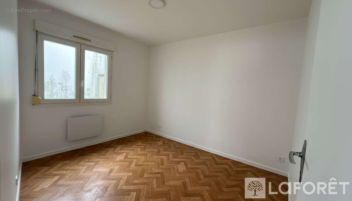 Appartement à ROMILLY-SUR-SEINE