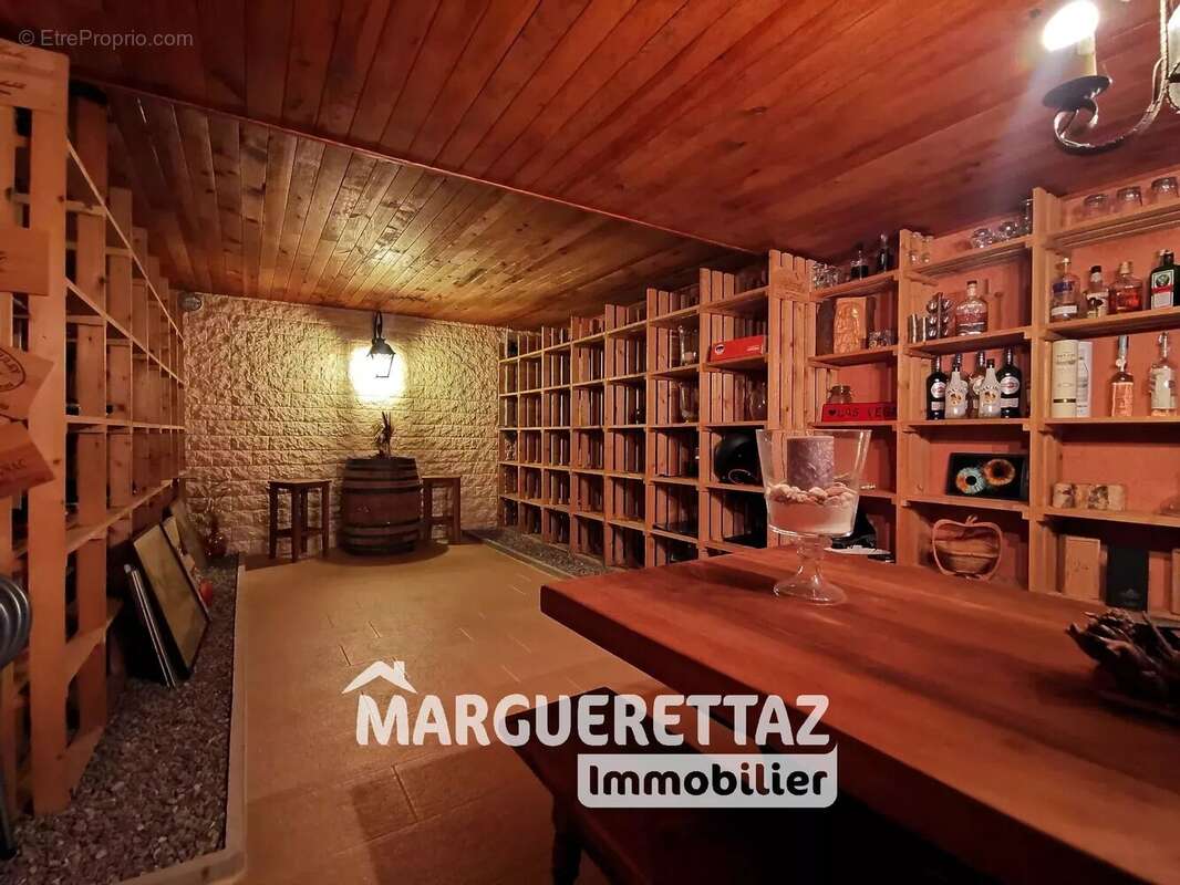 Maison à NEYDENS