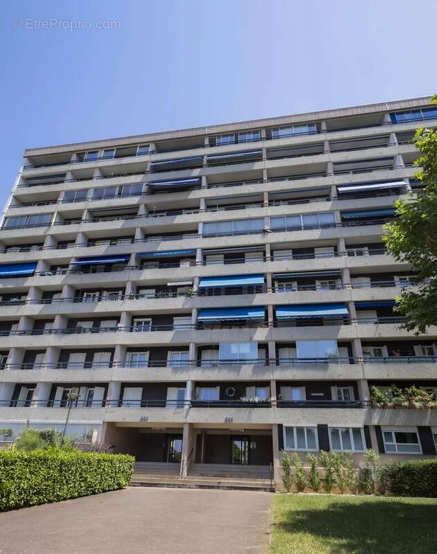 Appartement à CALUIRE-ET-CUIRE