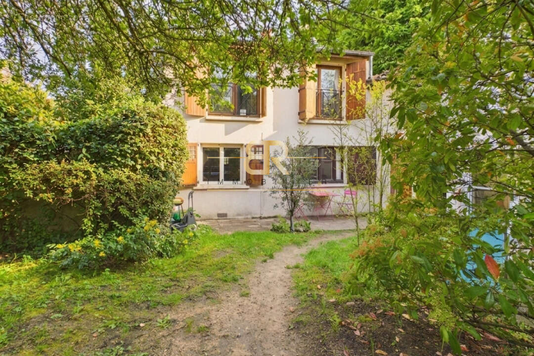 Maison à MONTREUIL