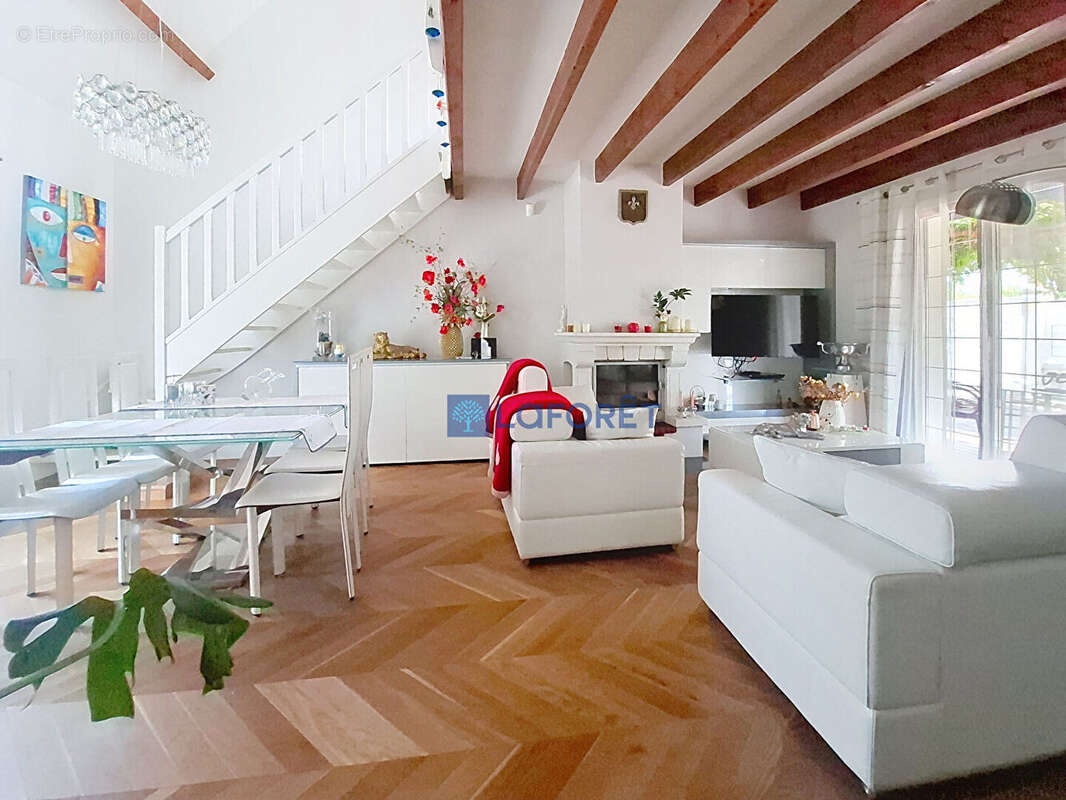Maison Serris 7 pièce(s) 152 m2 - photo 9