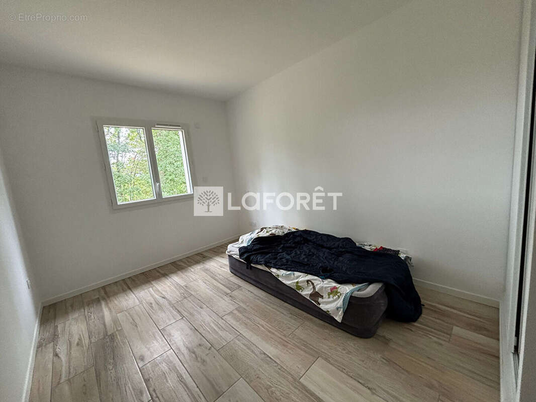 Maison à MONCLAR-DE-QUERCY