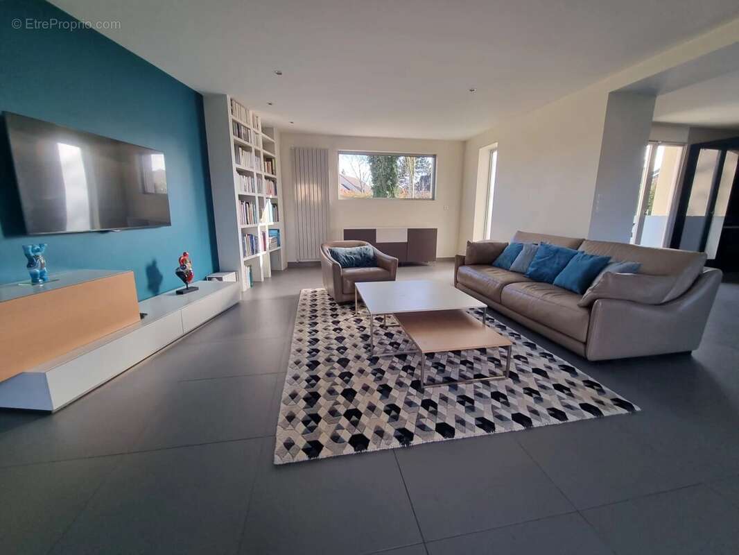 Maison à CROISSY-SUR-SEINE