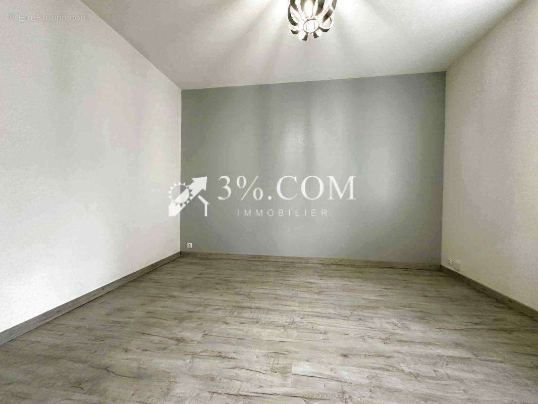 Appartement à JARVILLE-LA-MALGRANGE