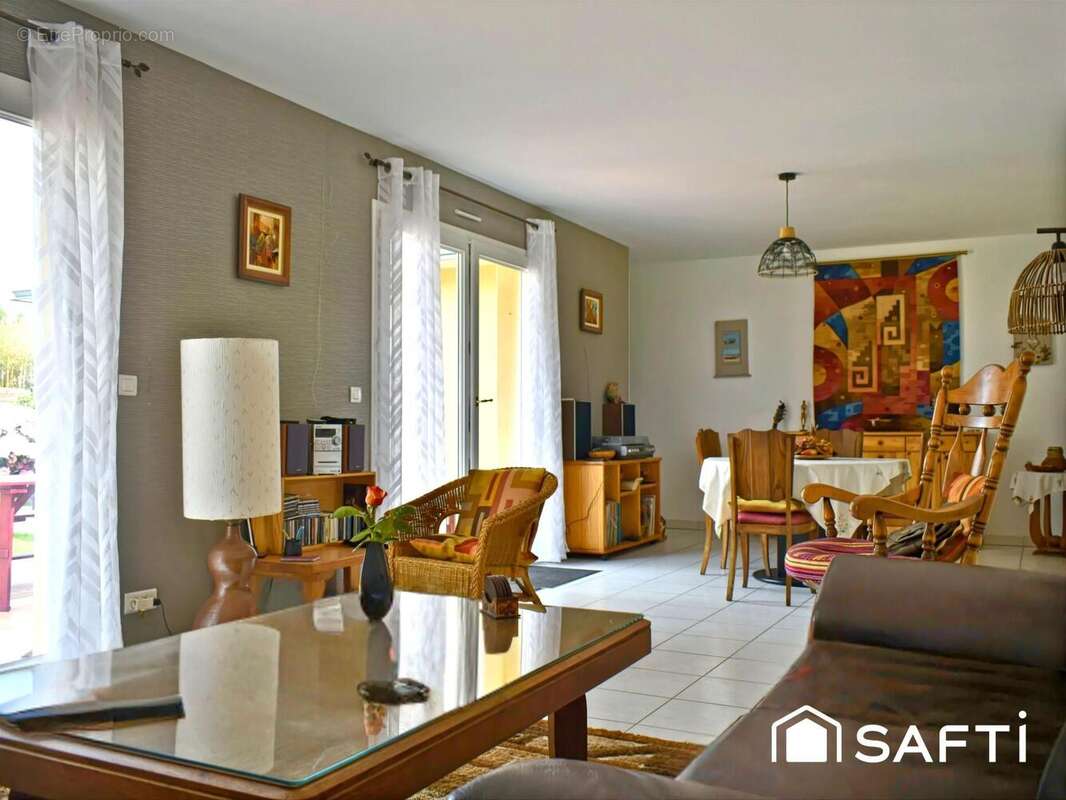 Photo 2 - Maison à HENNEBONT