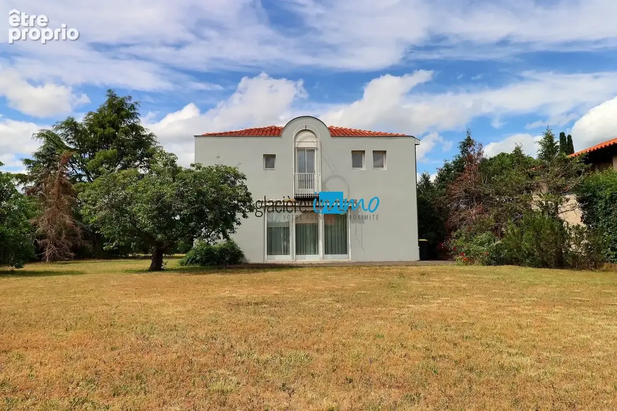 Maison 6 pièces 150 m² à vendre à Mozac (63200) - photo 4