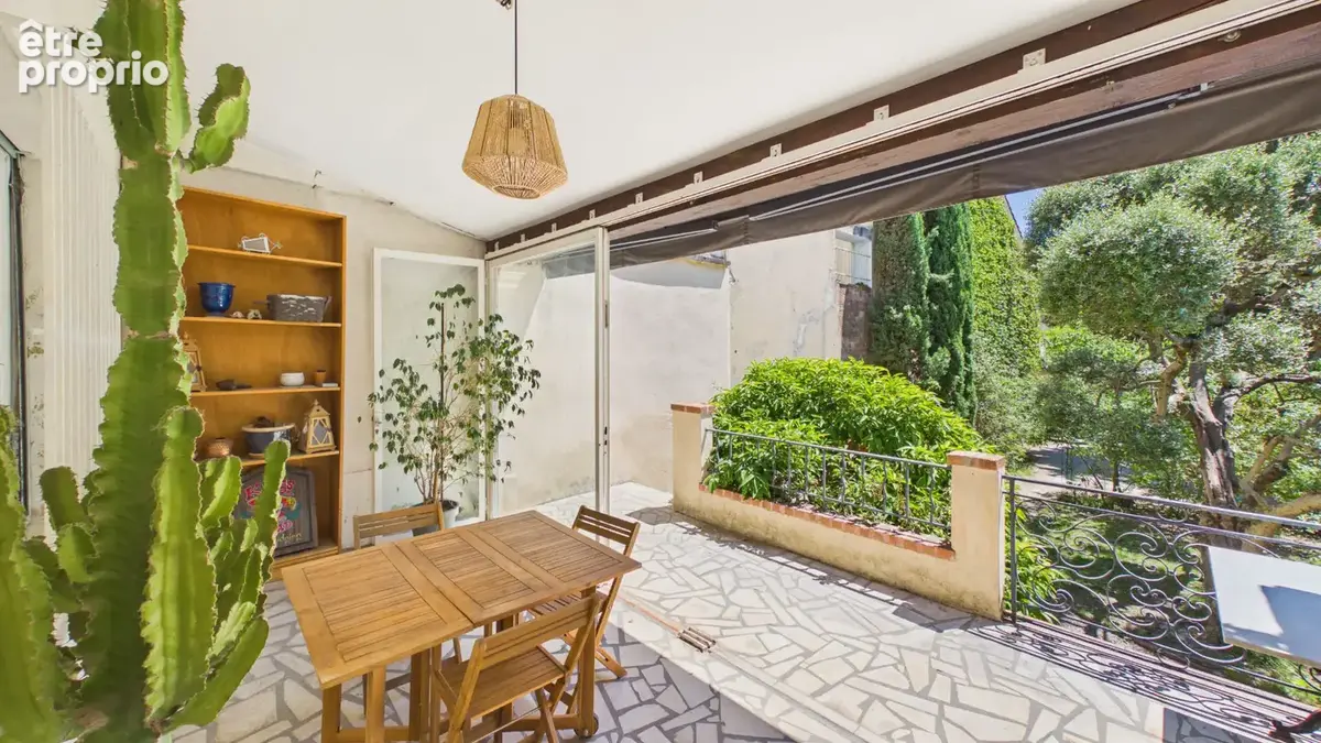 Maison de caractère entièrement rénovée à Avignon . 140 m² habitables, jardin arboré, à 5 minutes des remparts - photo 20