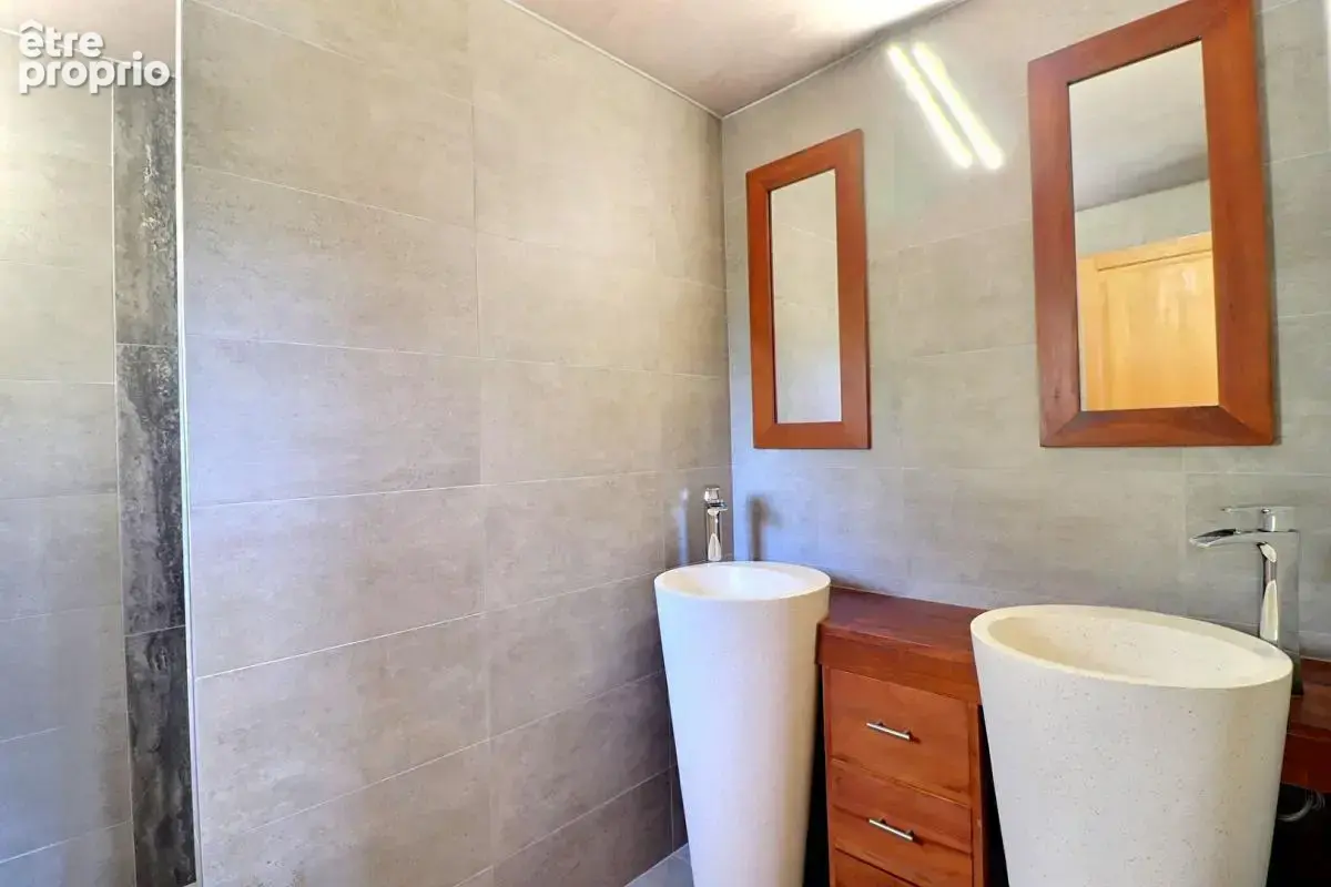 Maison Aubagne 8 pièce(s) 190 m2 avec piscine - jacuzzi sur 1200 m2 de terrain - photo 12