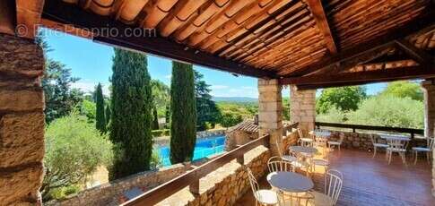 Appartement à BERRIAS-ET-CASTELJAU