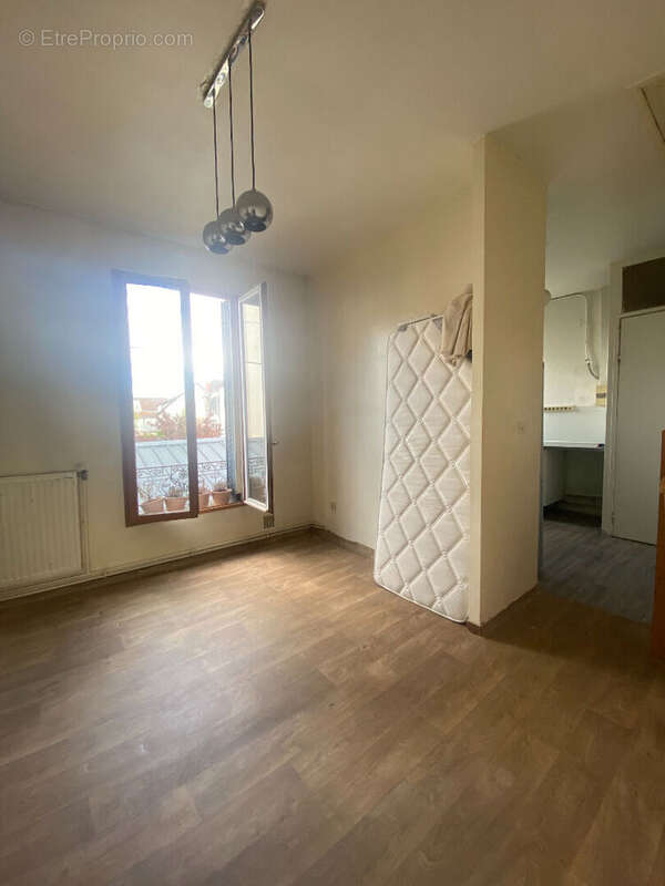 Appartement à COLOMBES