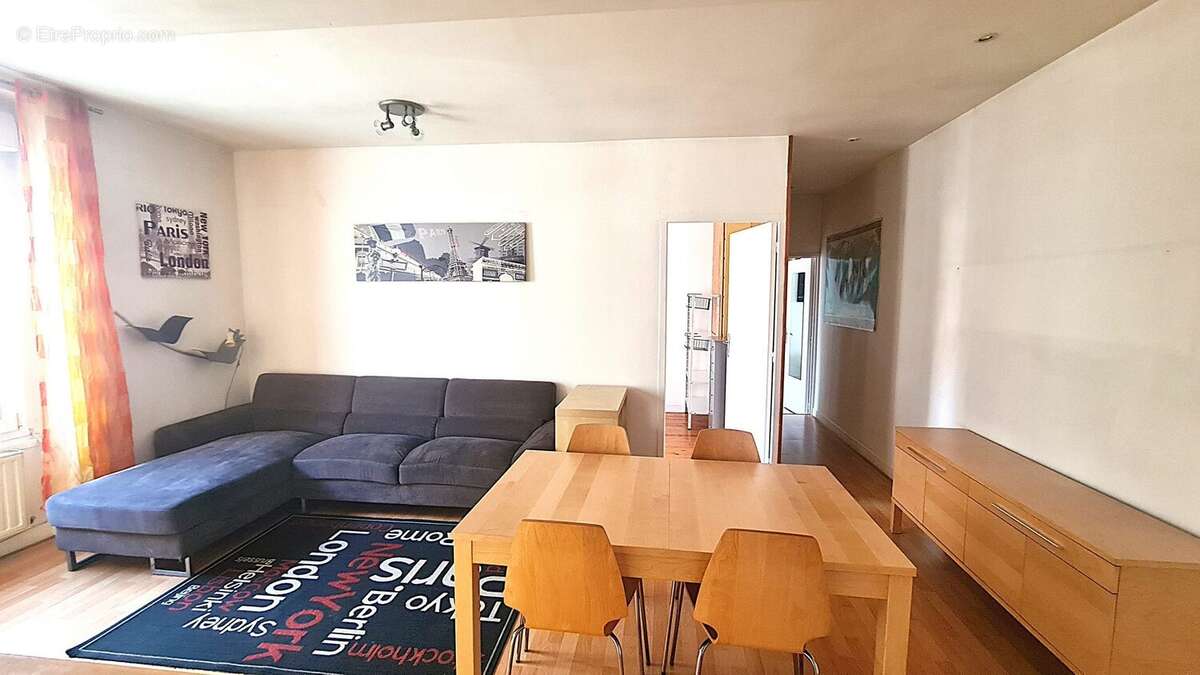 Appartement à SAINT-ETIENNE