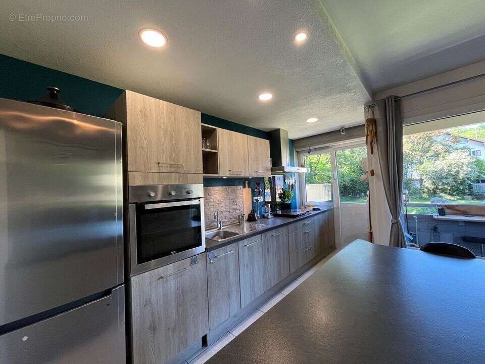 Appartement 71 m² à La Roche-Sur-Foron  - photo 13