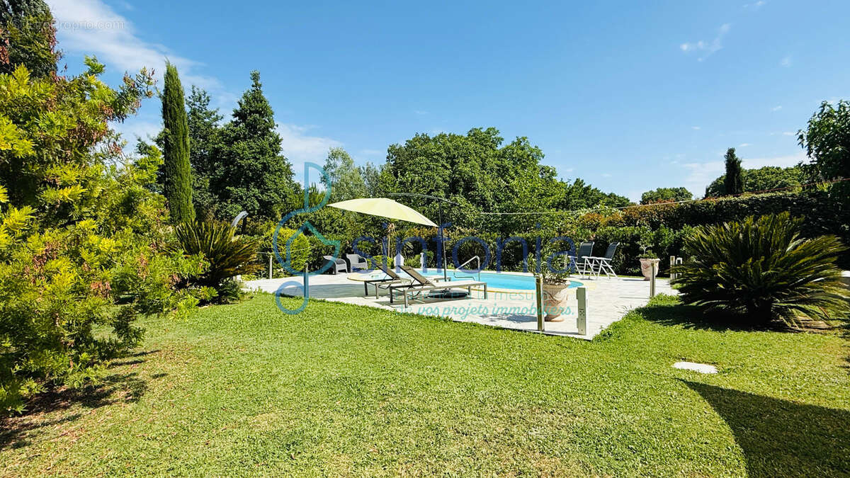 Vente maison coup de coeur située à seulement 4 km de la cité ducale d'Uzès. - photo 6