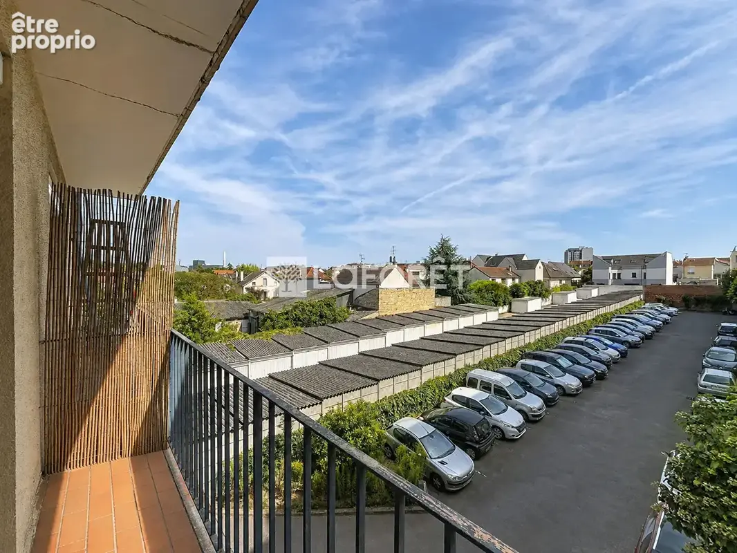 MONTESSON CENTRE - Appartement 3 pièces rénové avec balcon et cave - photo 11