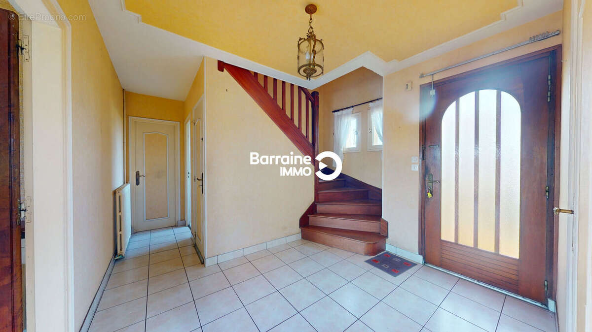 A vendre plouzane trinite dellec maison type 5 sous-sol terrasse - photo 12