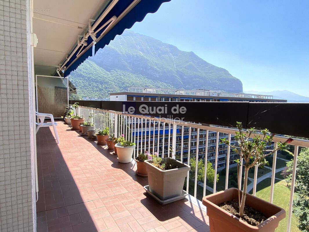 Appartement à SAINT-EGREVE