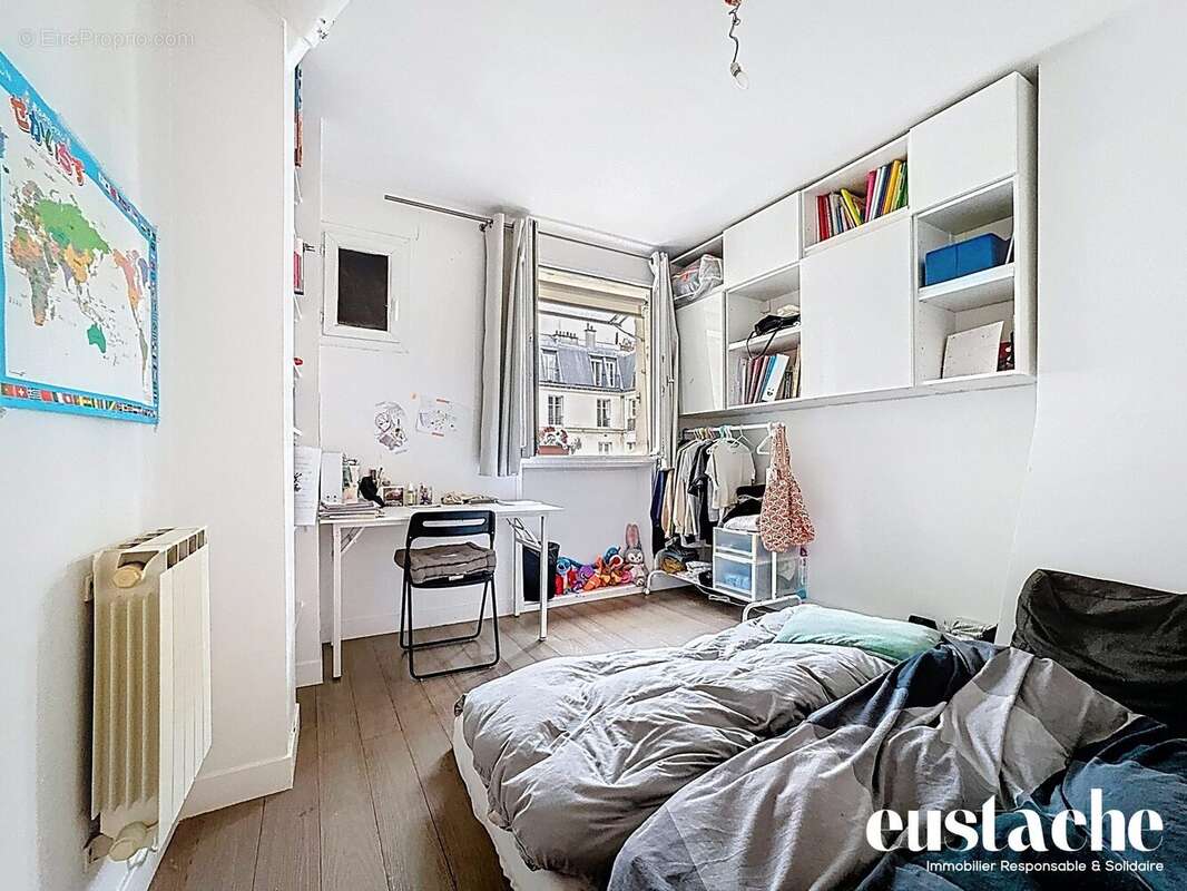 Appartement à PARIS-10E