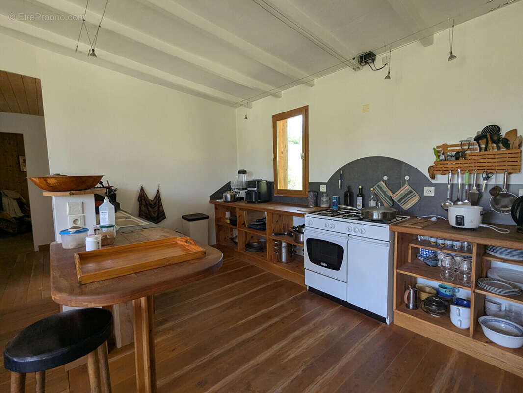 Maison en bois bioclimatique sur grand terrain - photo 6